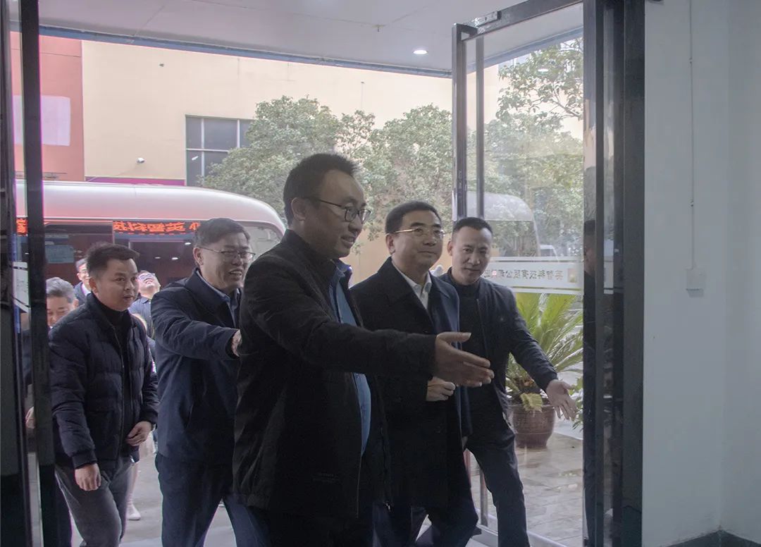 九江市市委副書記、市長蔣文定來英智科技調(diào)研督導(dǎo)“五經(jīng)普”工作！